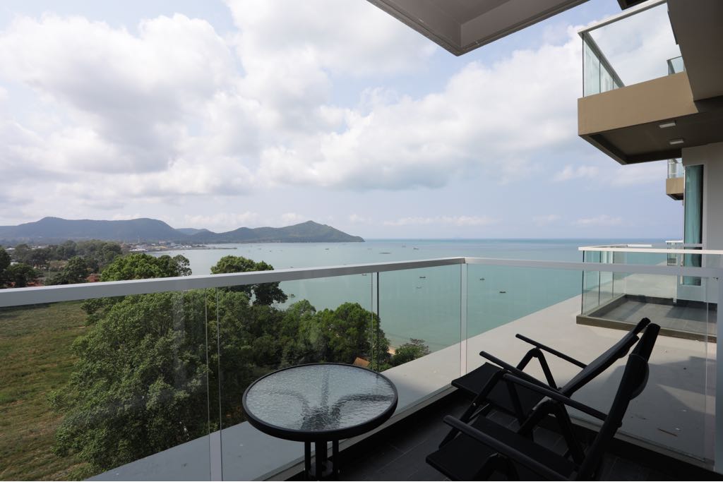 Del Mare 1BR Sea view, 10th Floor