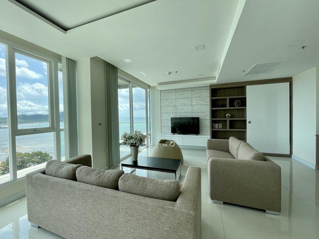 Del Mare 3BR Sea view, 17th Floor