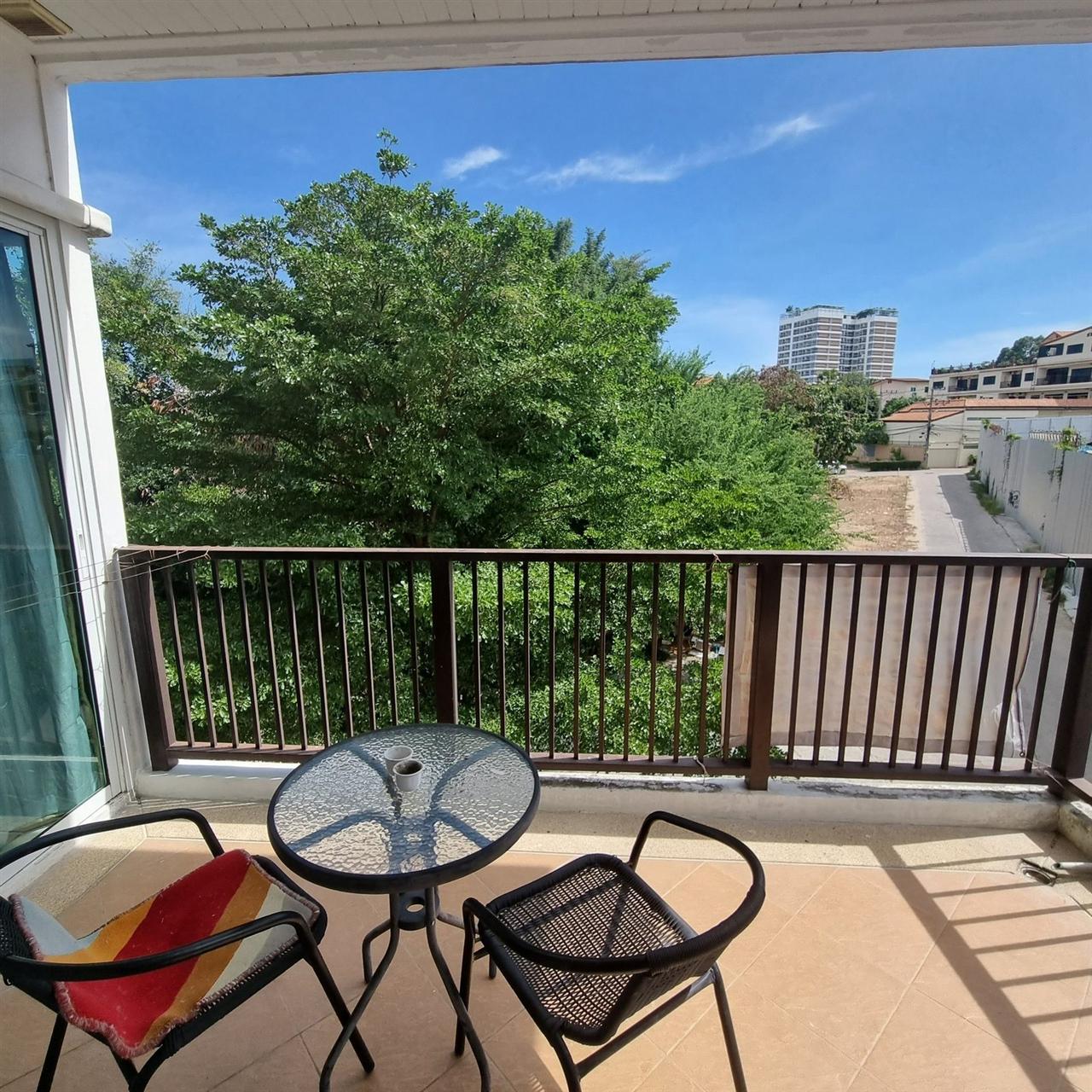 Diamond Suites 2BR City view, 3rd Floor