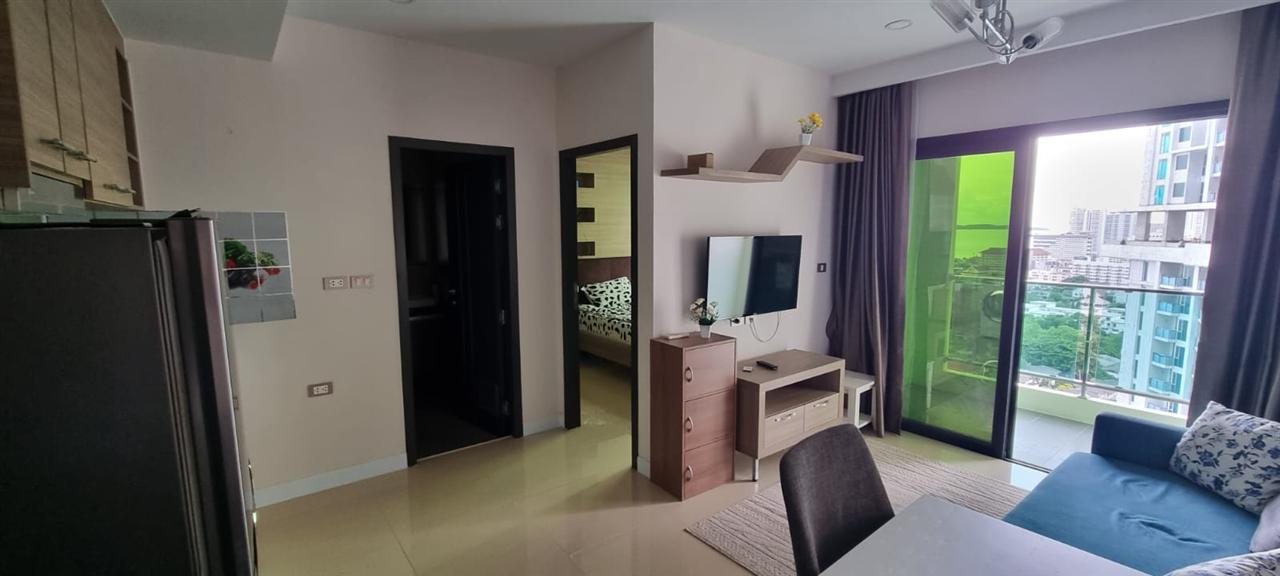 Dusit Grand Condo View 1BR Sea view, 20th Floor