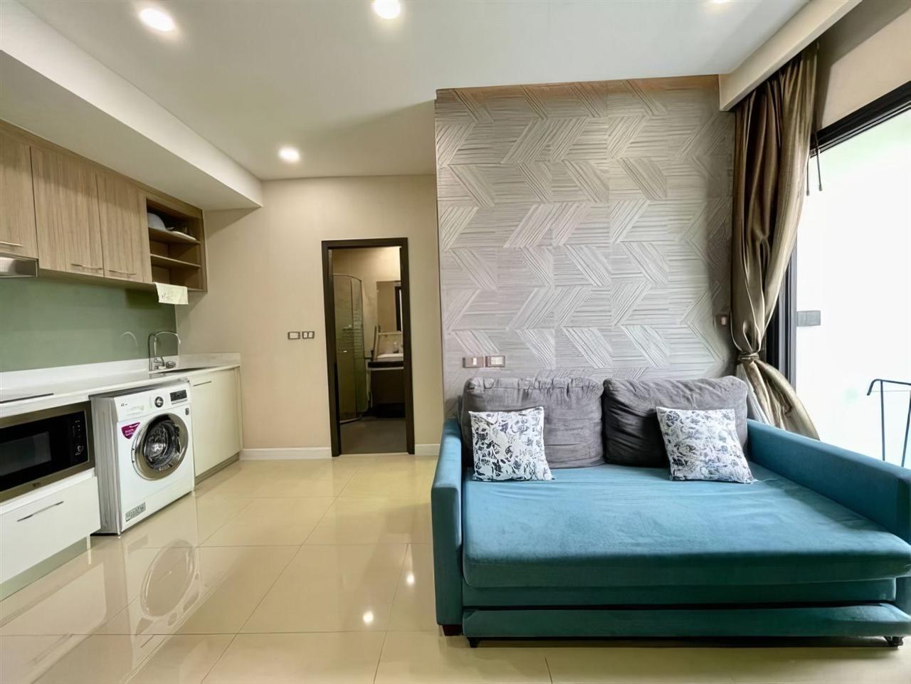 Dusit Grand Condo View 1BR Sea view, 28th Floor