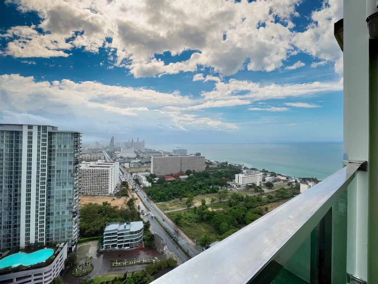 Dusit Grand Condo View 1BR Sea view, 28th Floor
