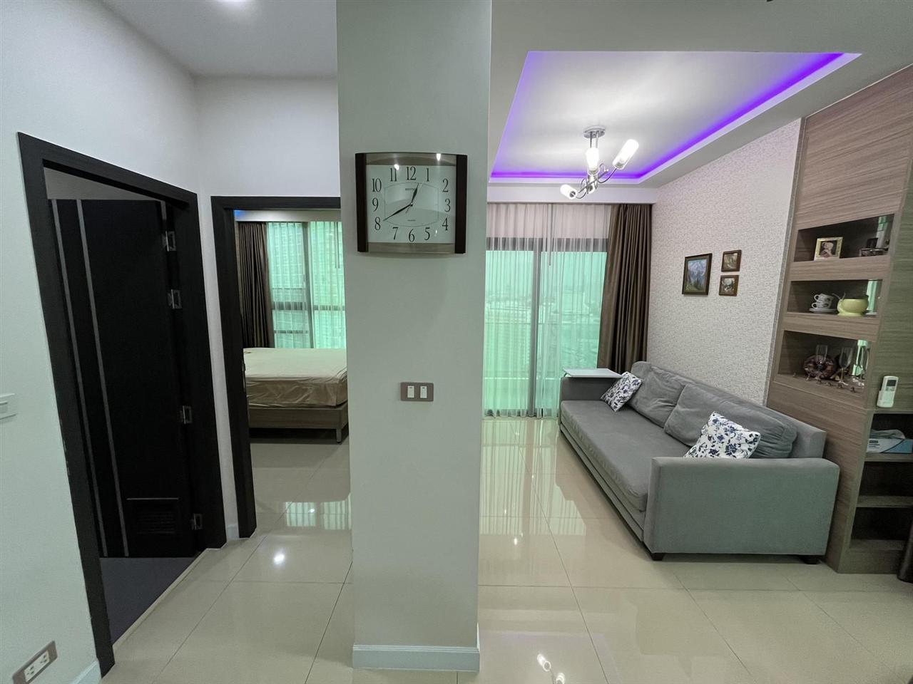 Dusit Grand Condo View 1BR Sea view, 19th Floor