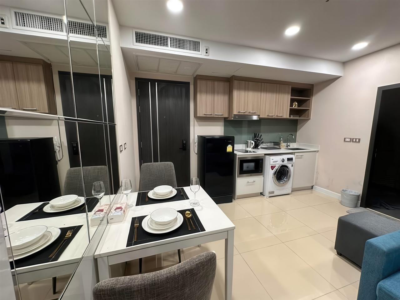 Dusit Grand Condo View 1BR Sea view, 31st Floor