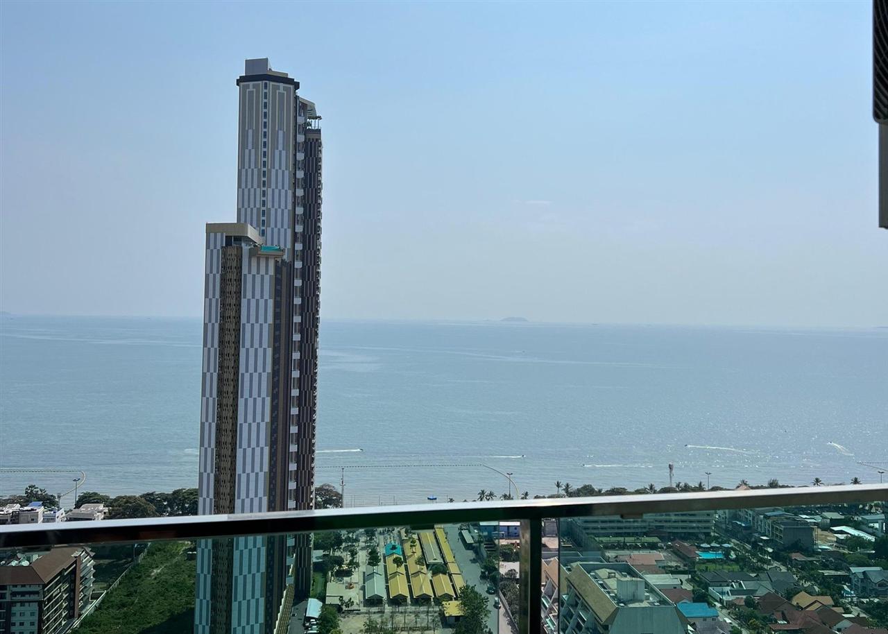 Dusit Grand Condo View 2BR Sea View, 31st Floor