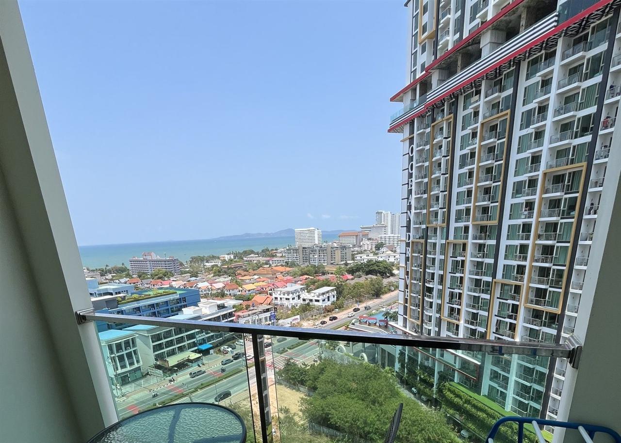 Dusit Grand Condo View 1BR Sea view, 12th Floor