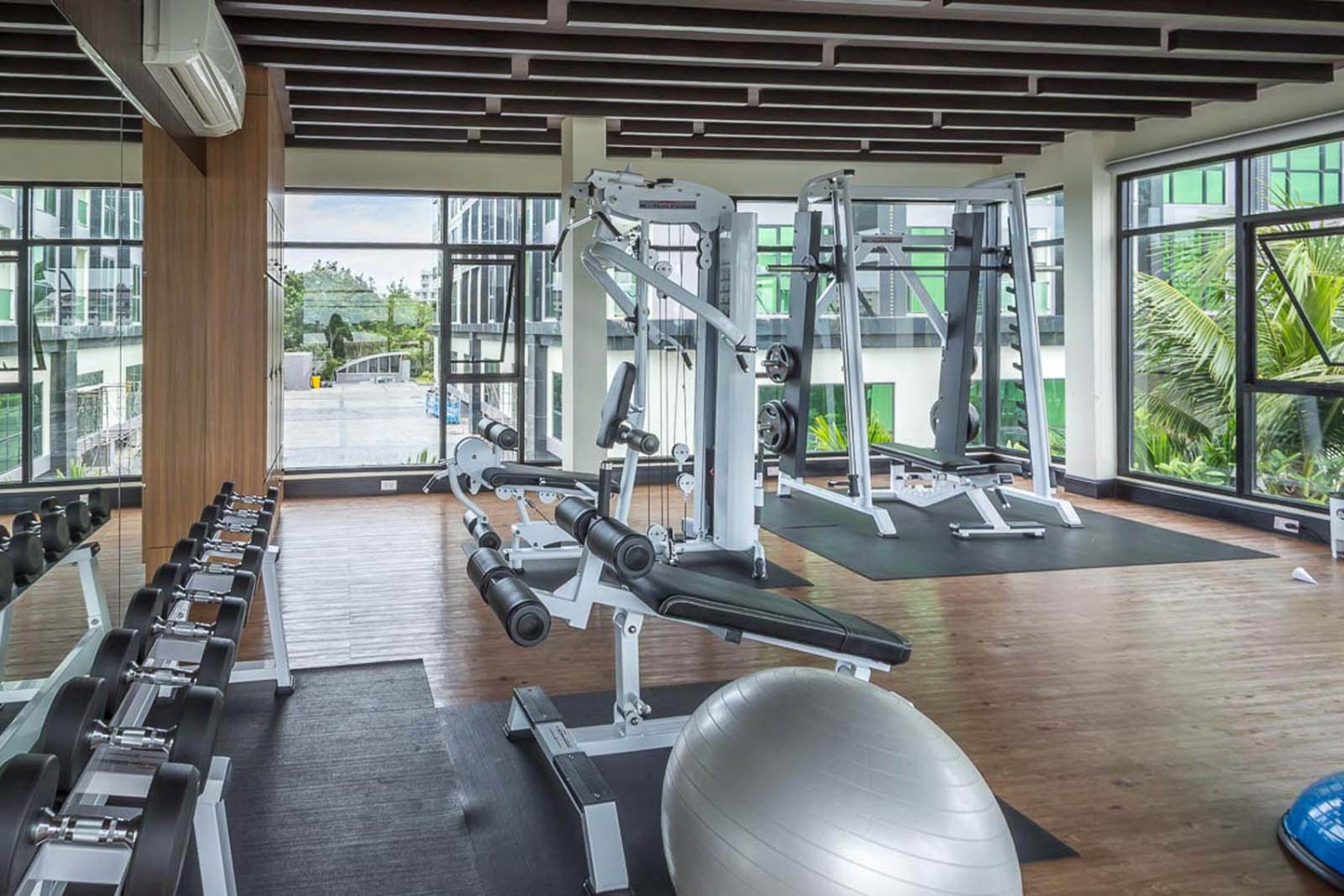 Dusit Grand Condo View 1BR