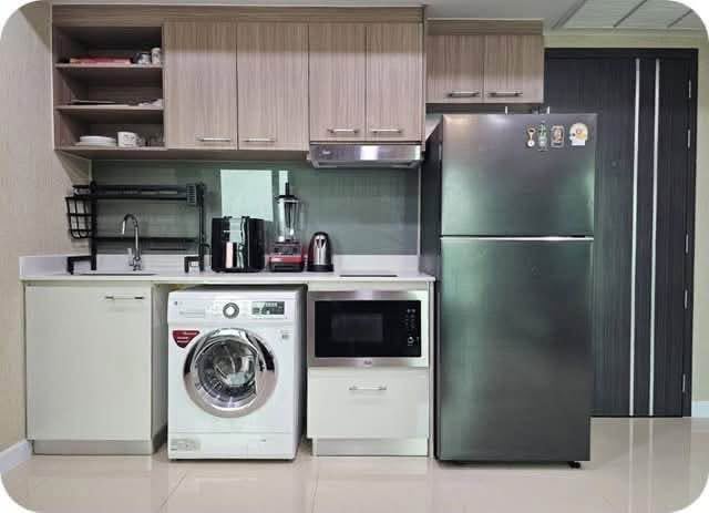 Dusit Grand Condo View 1BR, 30th Floor