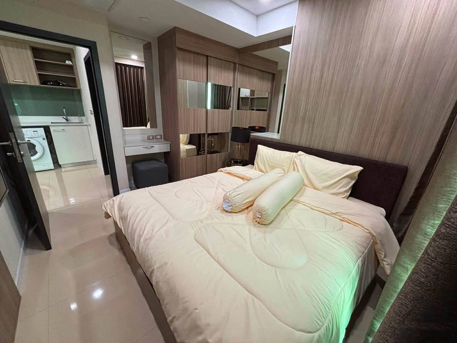 Dusit Grand Condo View 1BR Sea view, 26th Floor
