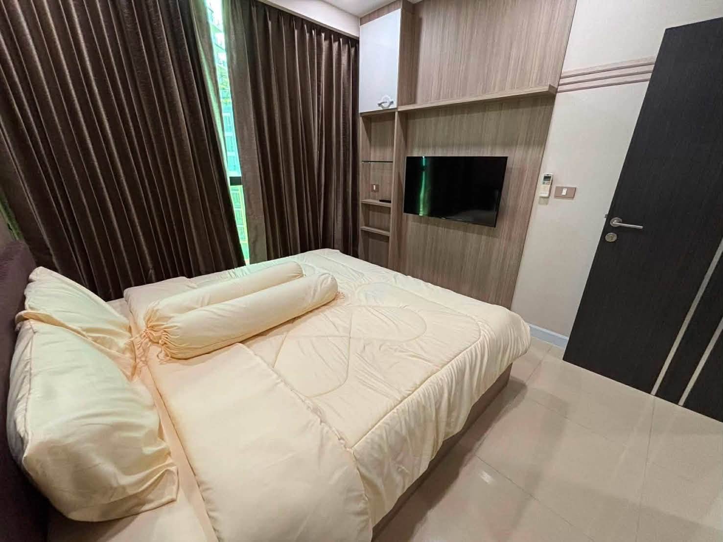Dusit Grand Condo View 1BR Sea view, 26th Floor
