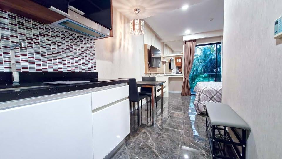 Dusit Grand Park 1 1BR Condo