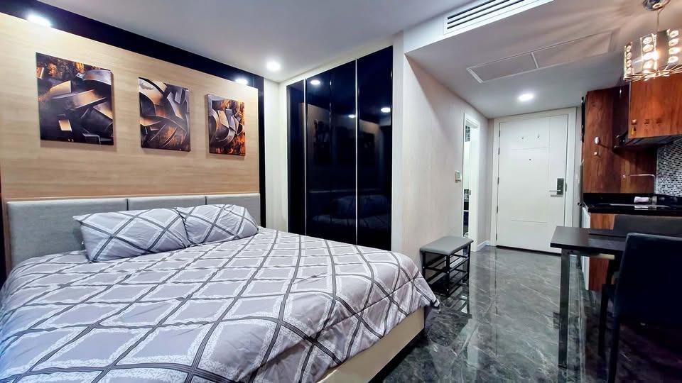 Dusit Grand Park 1 1BR Condo