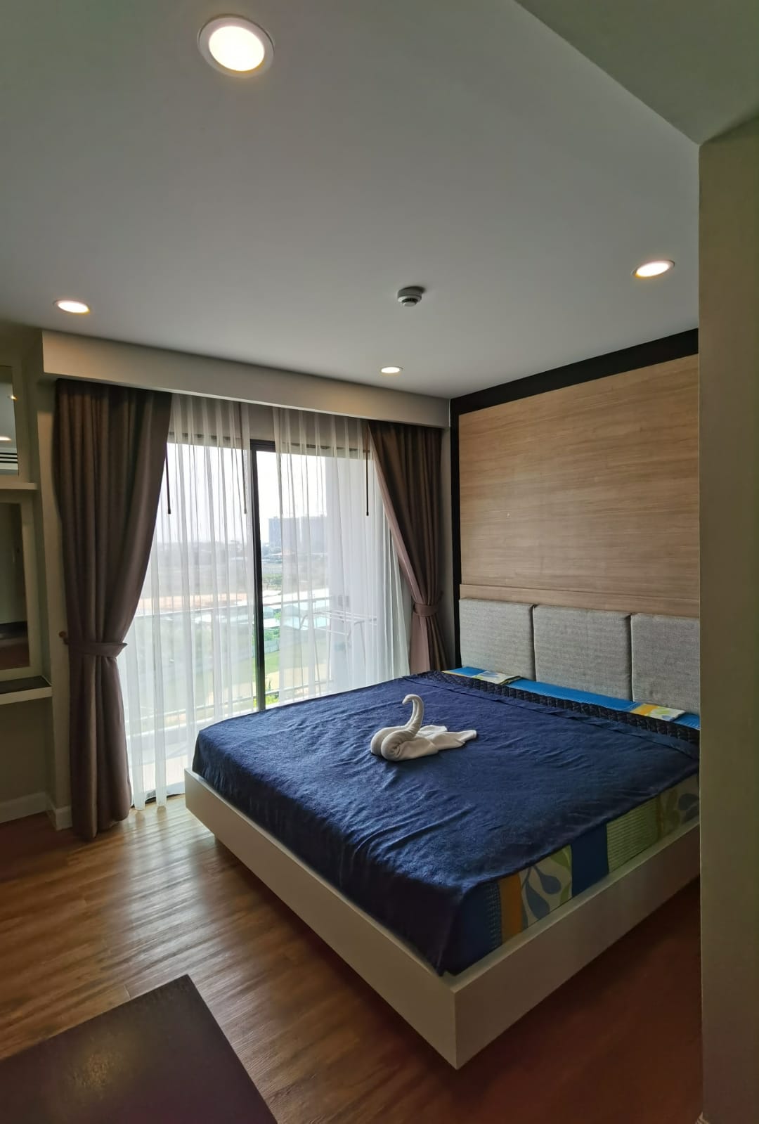 Dusit Grand Park Studio City view, 7th Floor