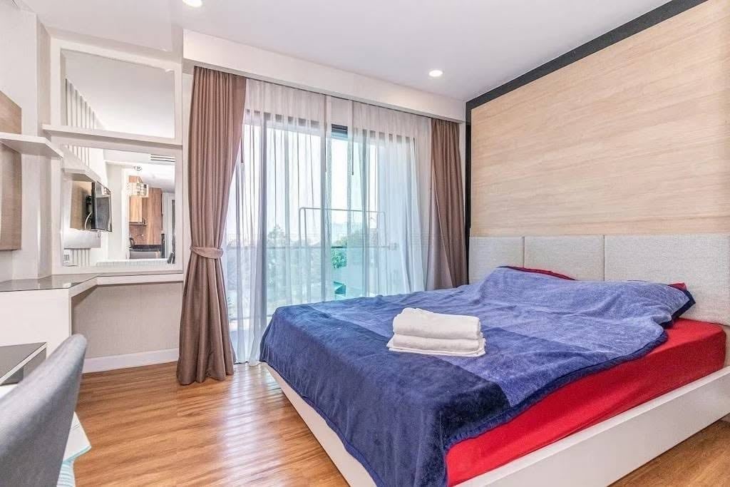 Dusit Grand Park 1BR Pool view, 3rd Floor