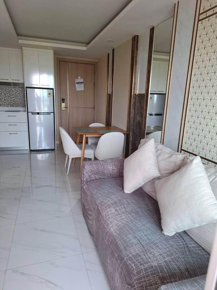 Dusit Grand Park 2 1BR Condo