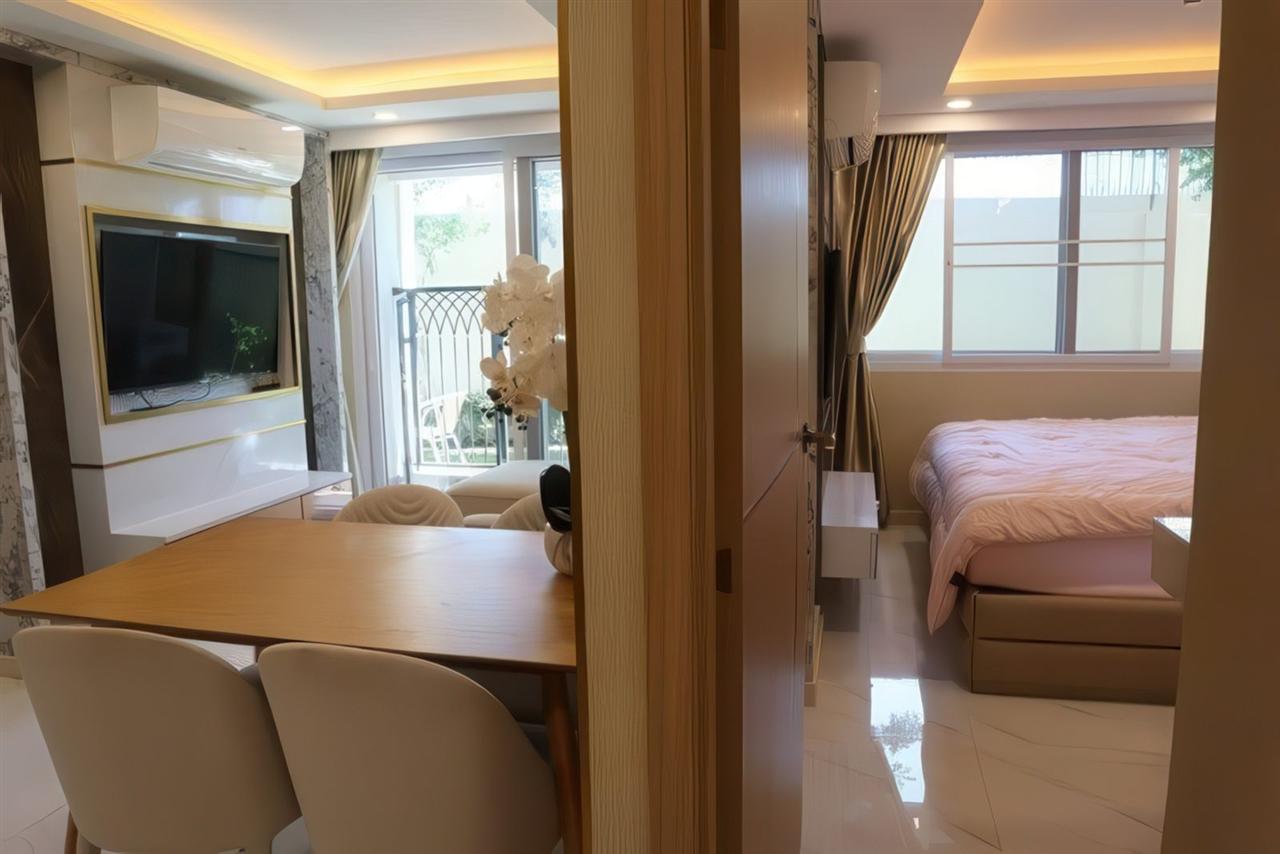 Dusit Grand Park 2 2BR Garden view, 1st Floor