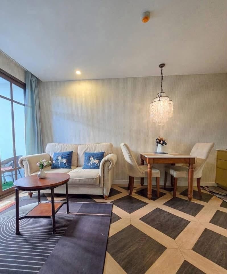 Espana Condo Resort 1BR Condo