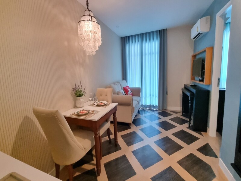 Espana Condo Resort 1BR, 6th Floor