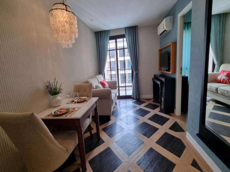Espana Condo Resort 1BR, 6th Floor