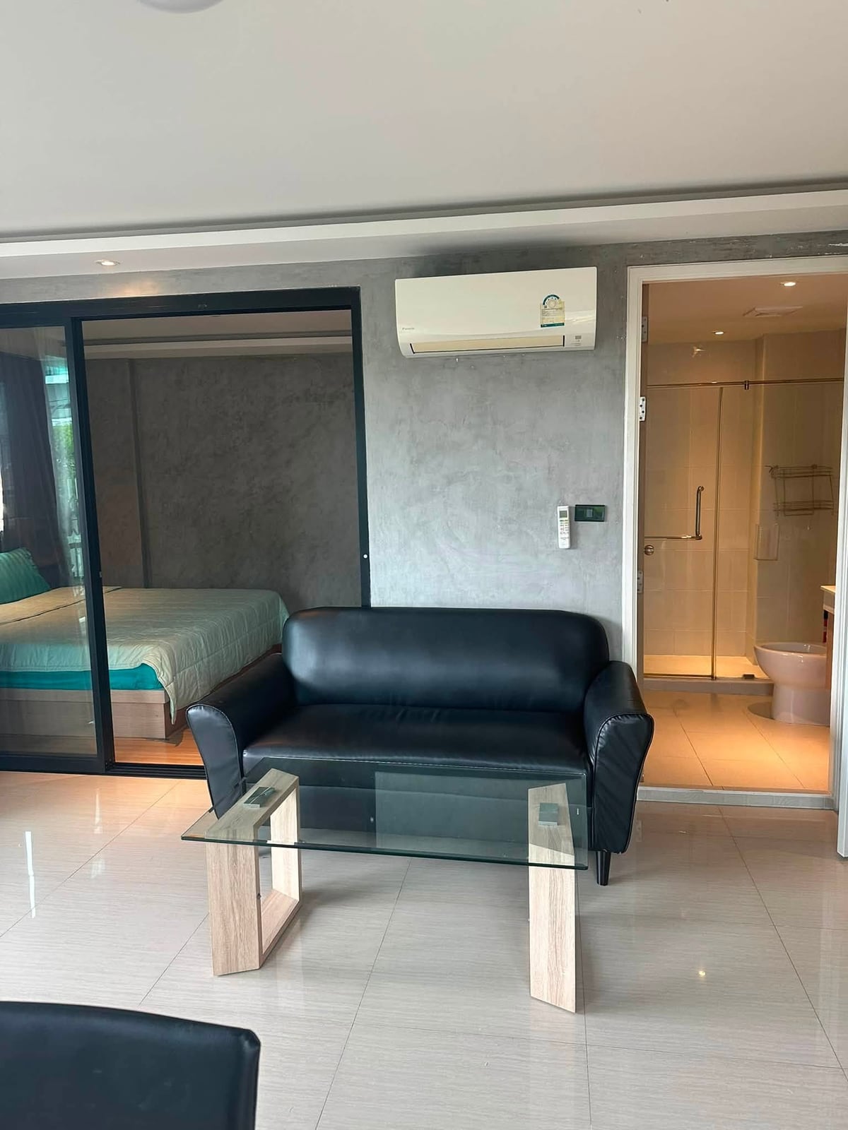 Estanan Condo