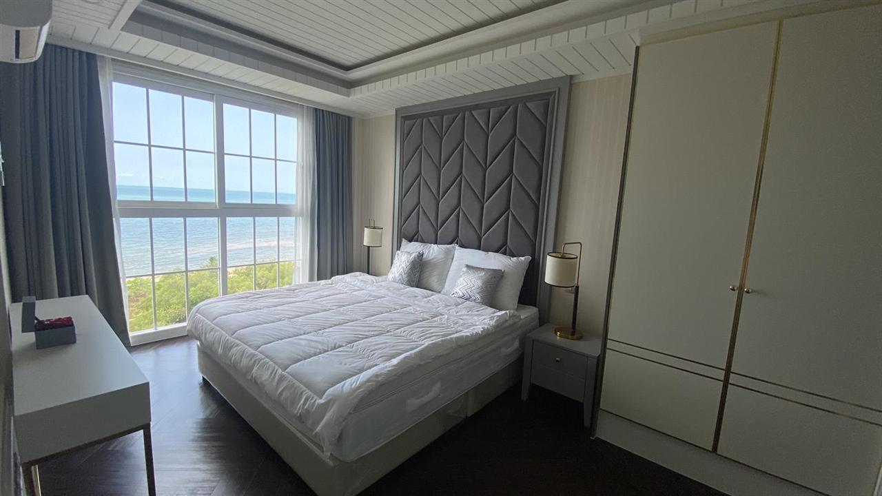 Grand Florida 2BR Sea view, 7th Floor