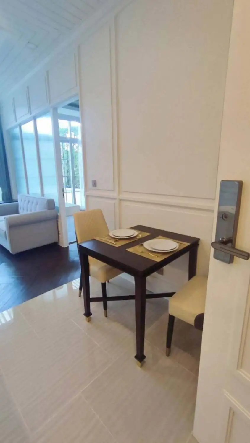 Grand Florida 1BR Sea view
