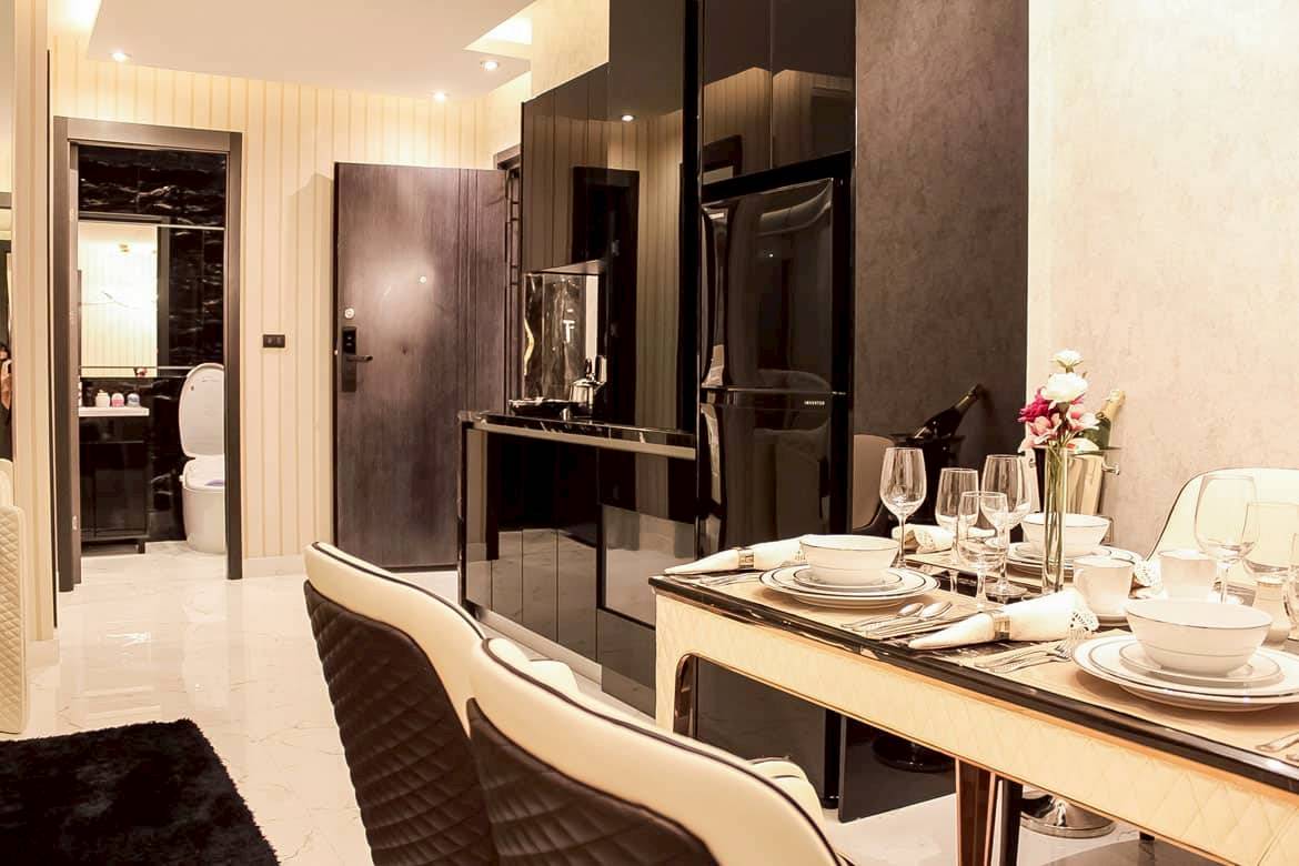 Grand Solaire 1BR, 15th Floor