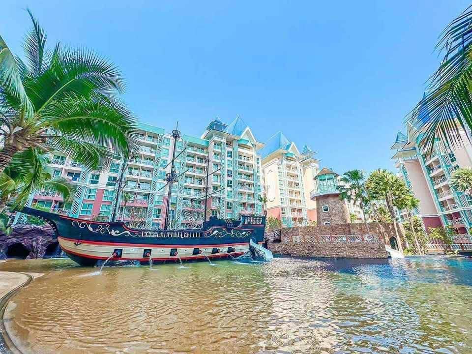 Grande Caribbean 1BR Condo, 7th Floor