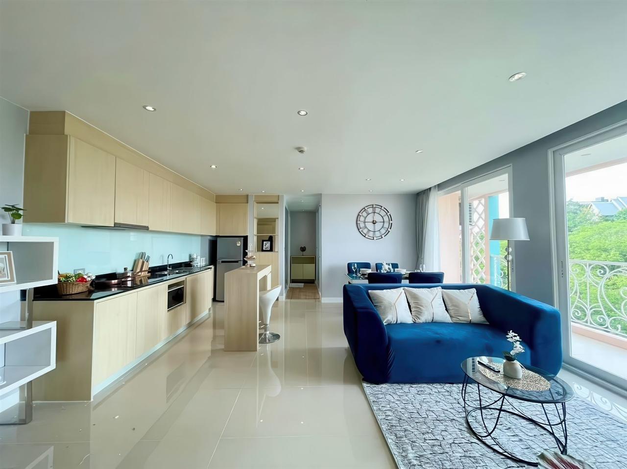 Grande Caribbean 2BR City view, 7th Floor