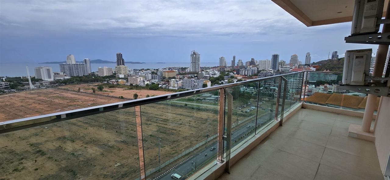 Grande Caribbean 2BR Sea view, 20th Floor