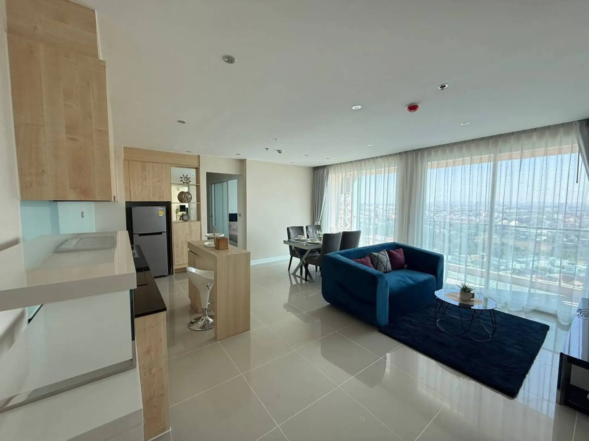 Grande Caribbean 2BR, 21st Floor