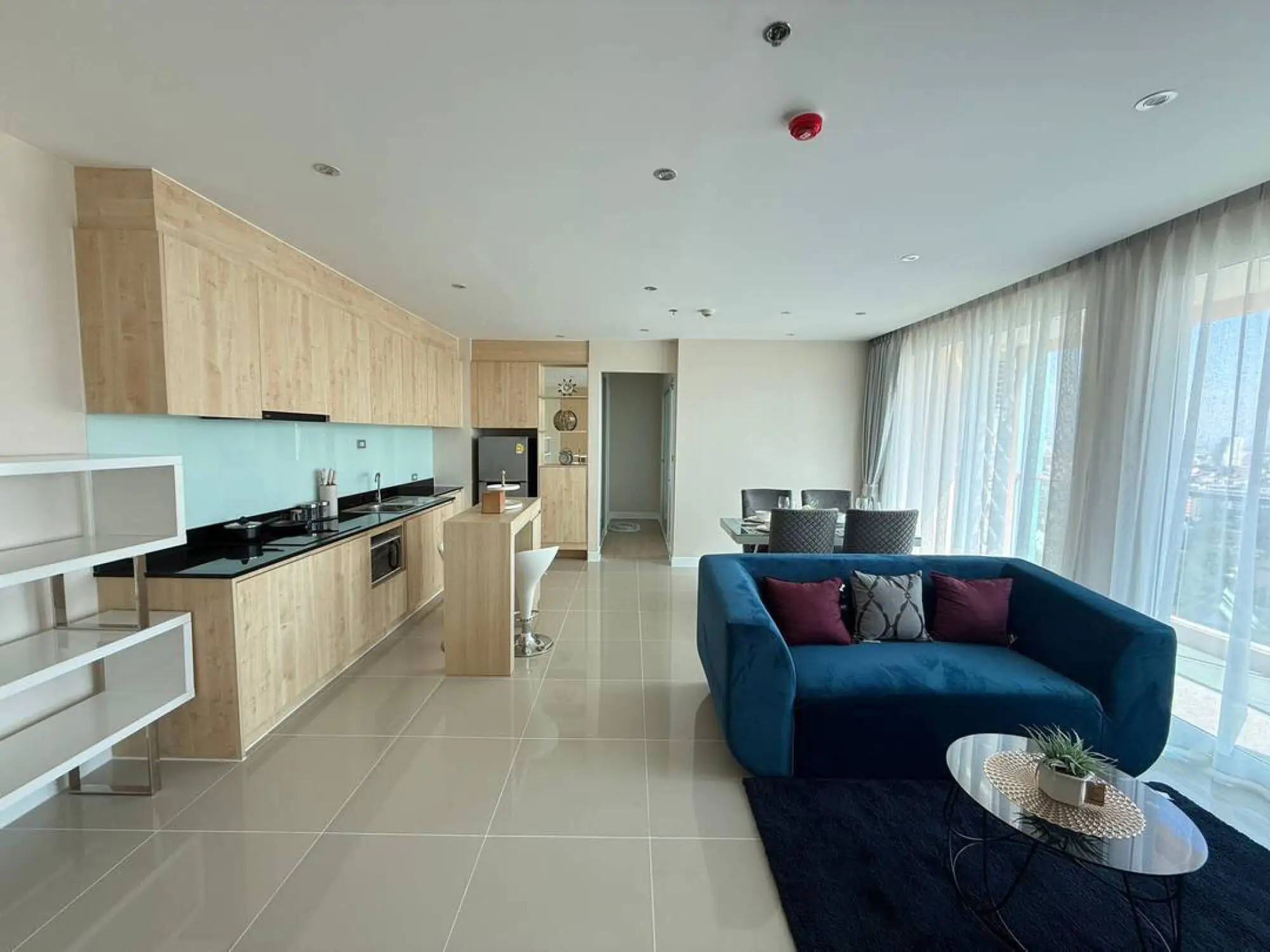 Grande Caribbean 2BR, 21st Floor