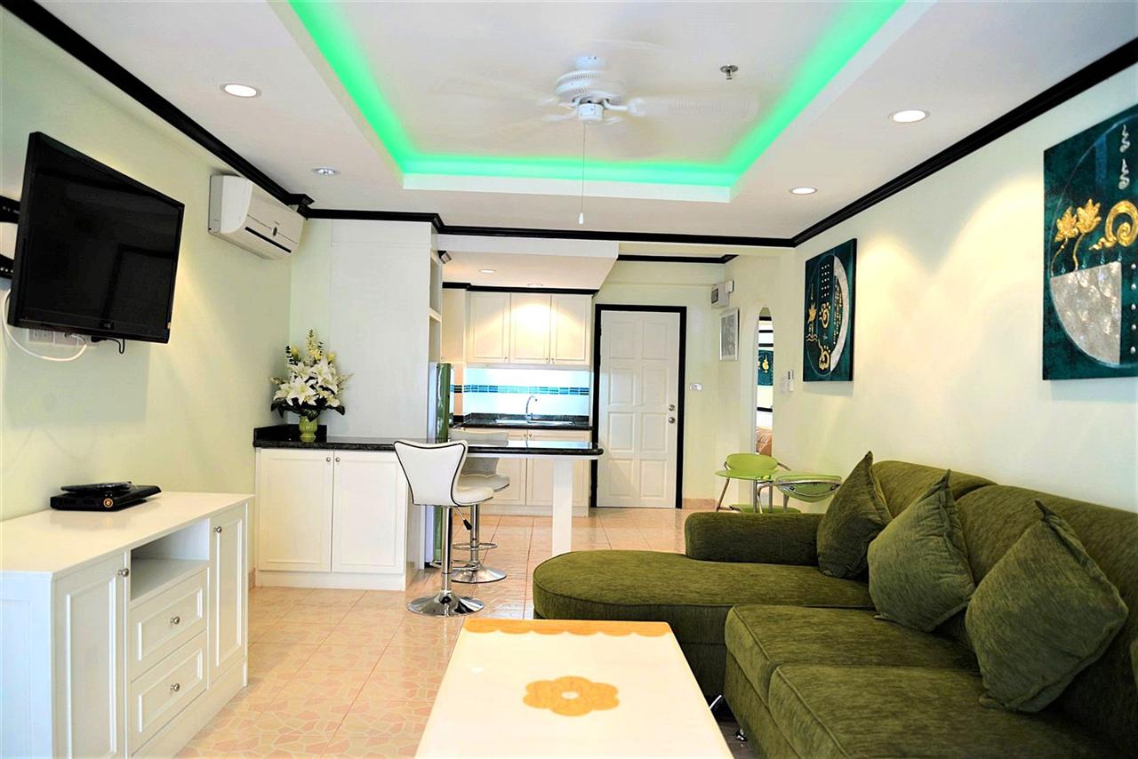 Jomtien Beach Condo 1BR City view, 5th Floor