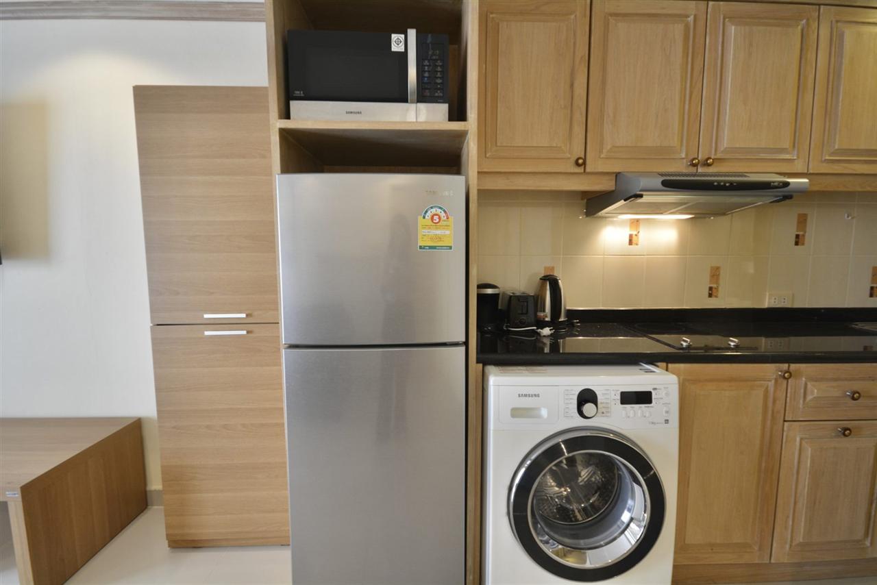 Jomtien Beach Condo 1BR Sea view, 12th Floor