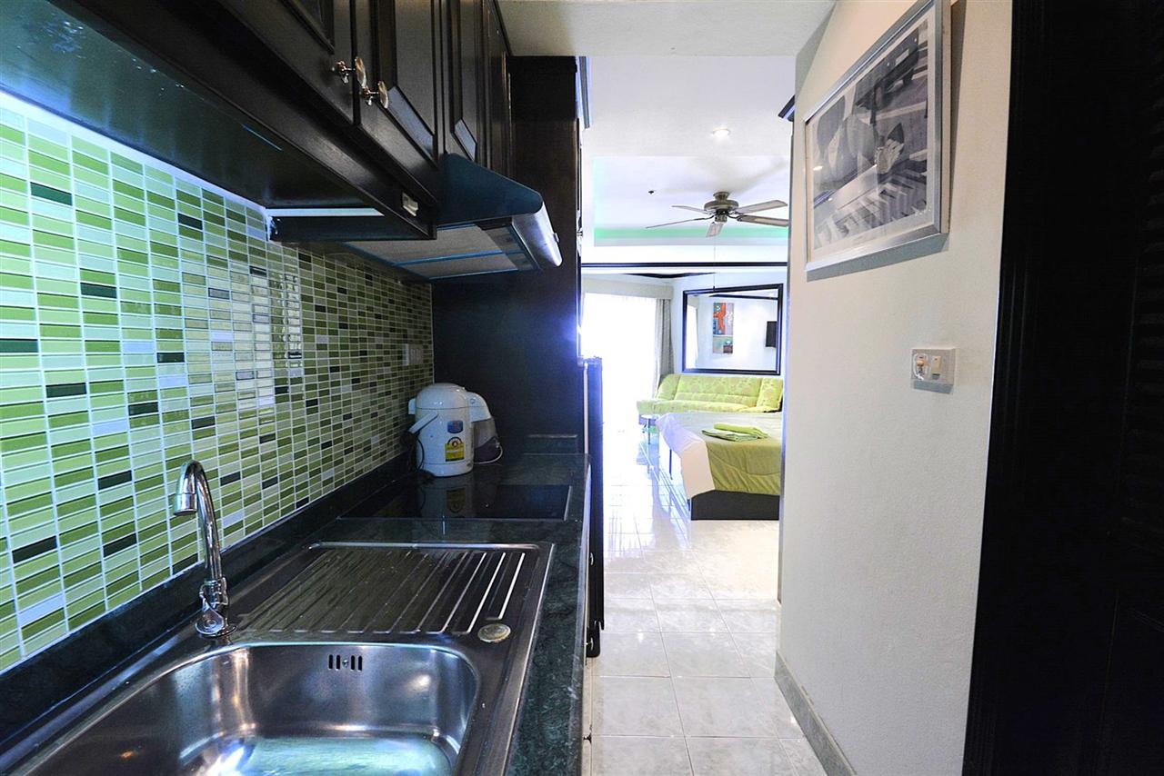 Jomtien Beach Condo Studio City view, 13th Floor