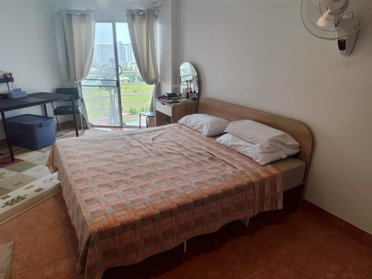 Jomtien Beach Condo Studio Sea view, 11th Floor