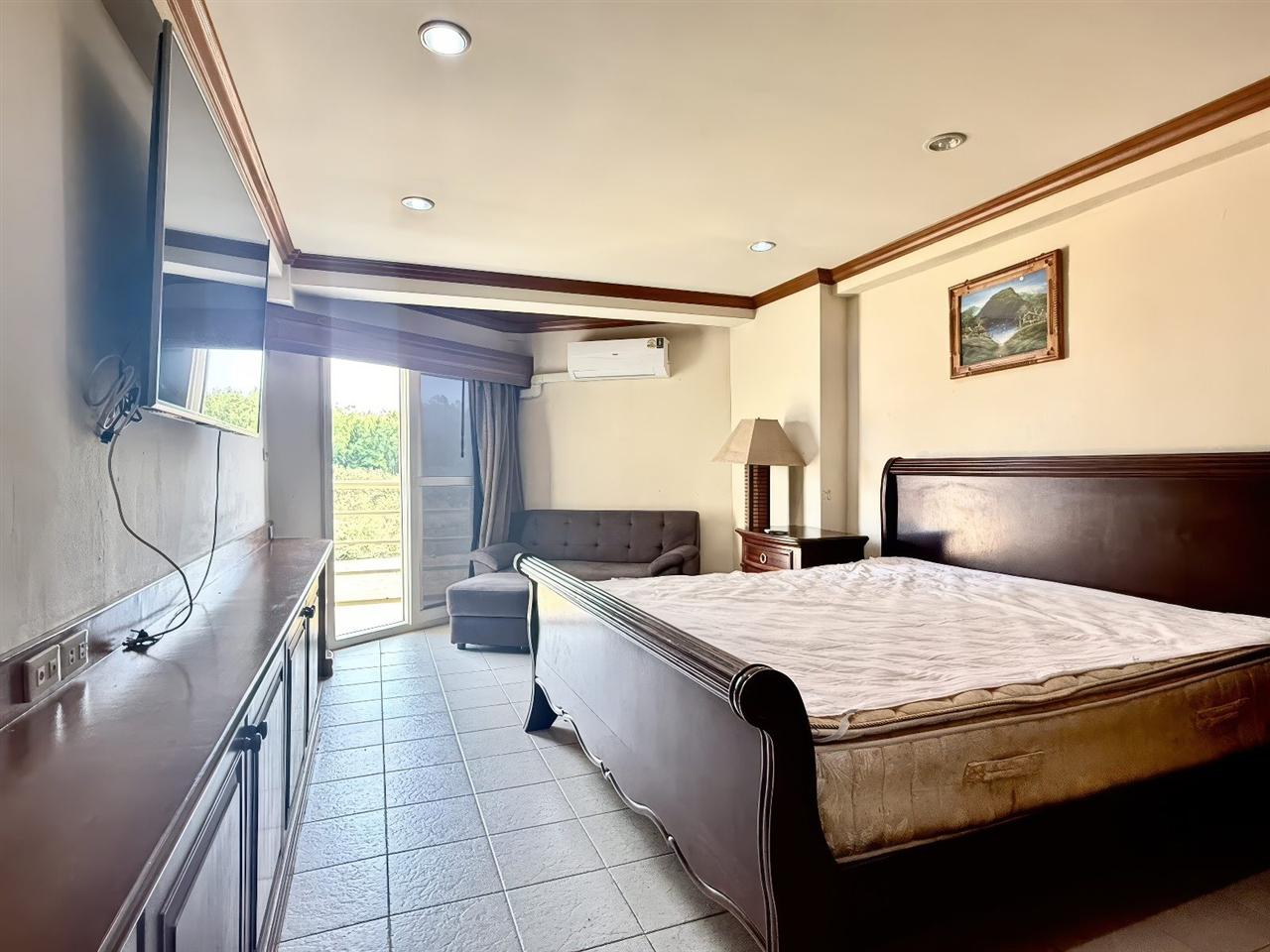 Jomtien Beach Condo Studio City view, 3rd Floor