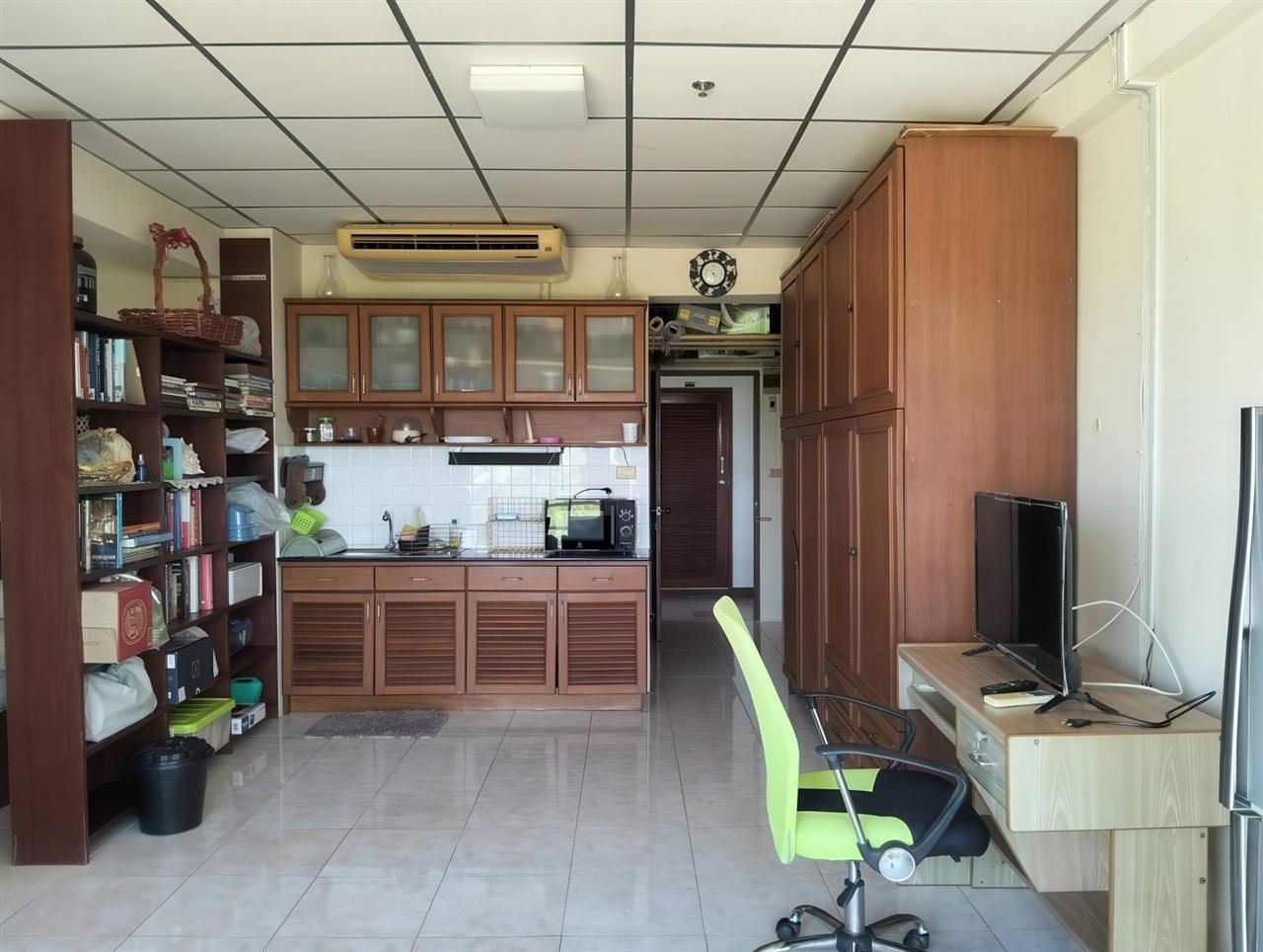 Jomtien Beach Condo Studio City view, 8th Floor