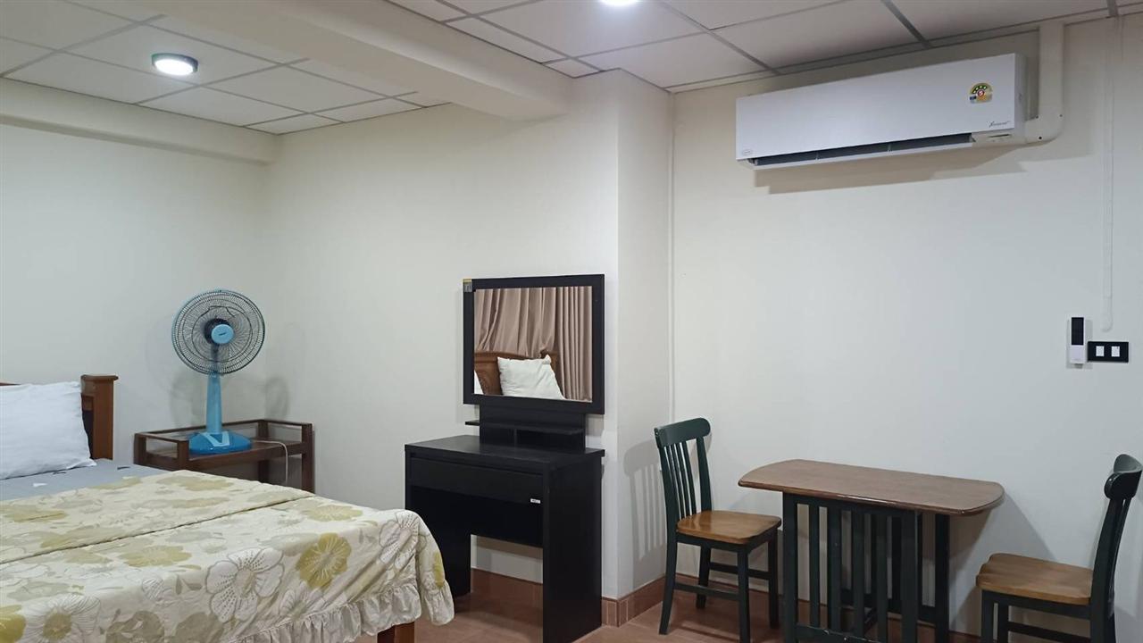 Jomtien Beach Condo Studio City view, 2nd Floor