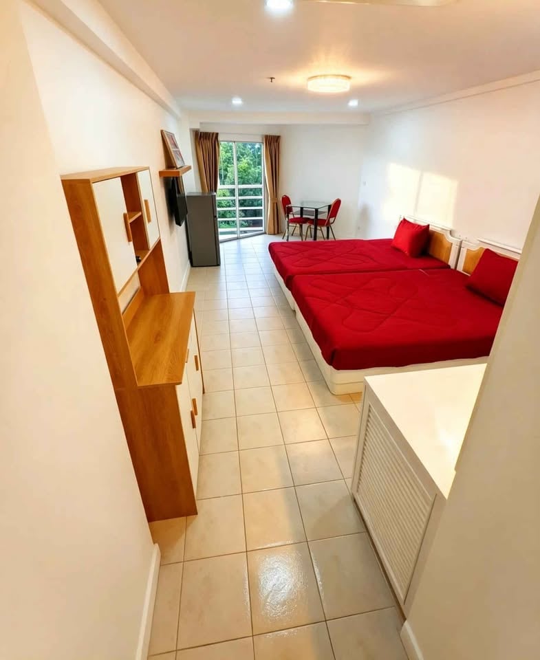 Jomtien Beach Condo 1BR, 5th Floor