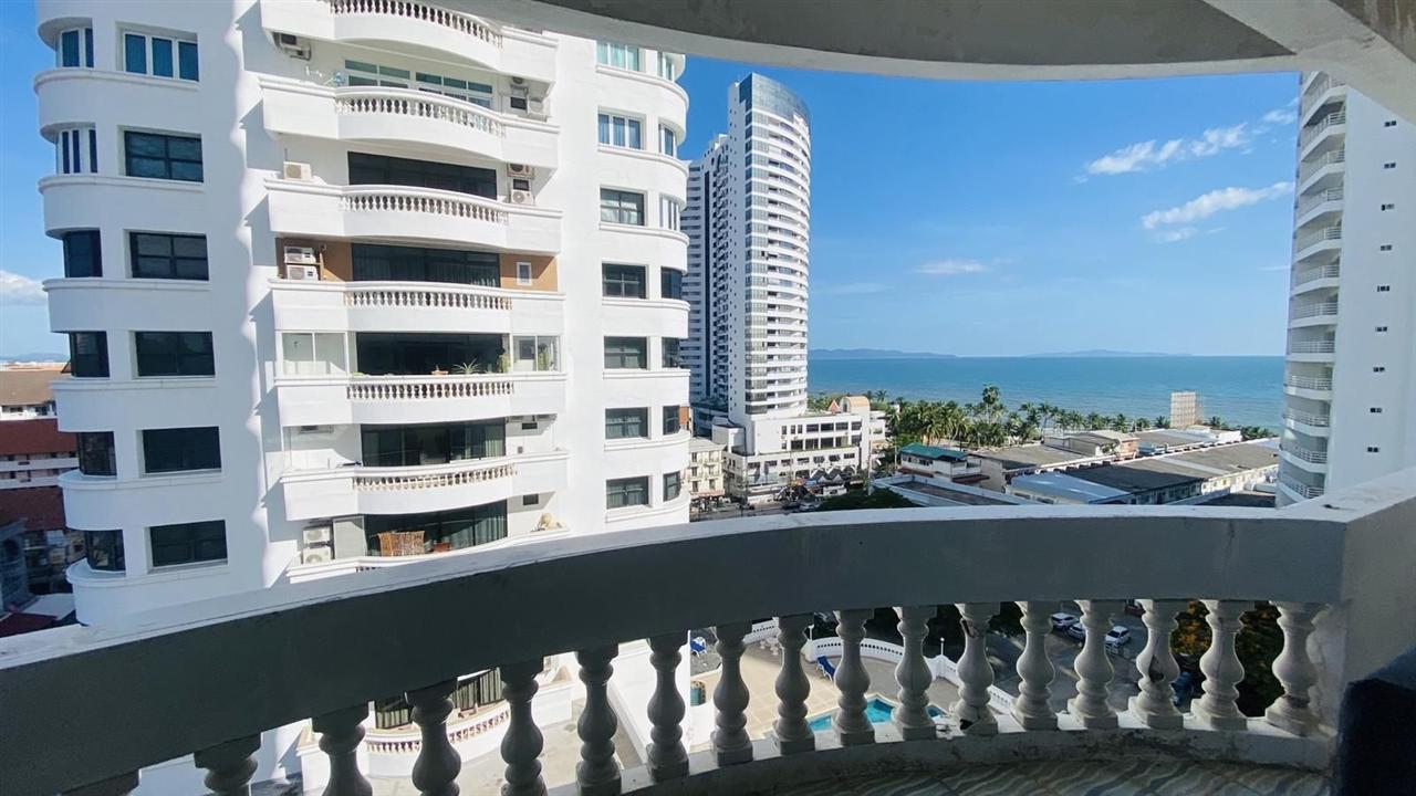 Jomtien Complex Condotel