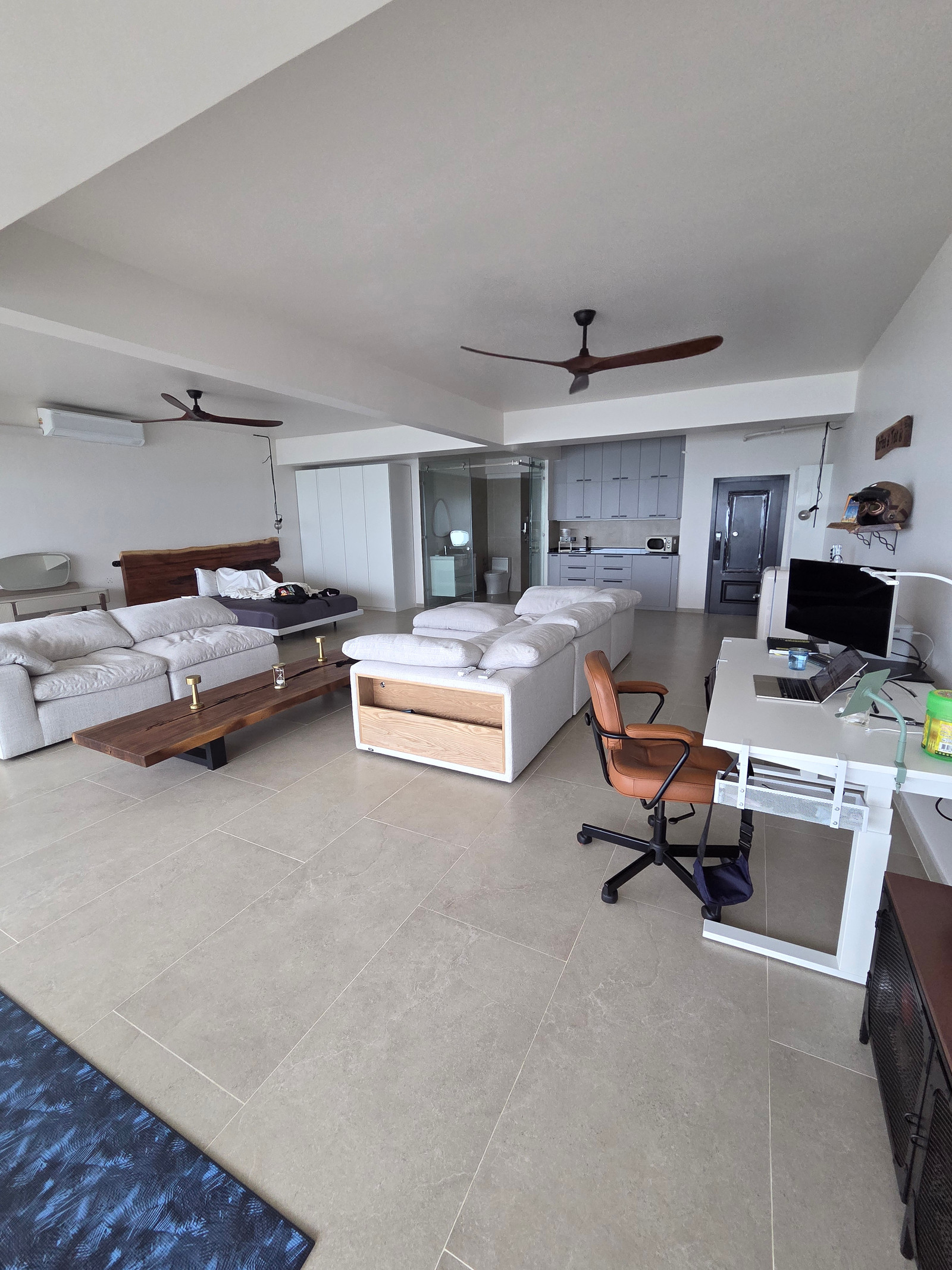 Jomtien Plaza Condotel Studio Sea view, 15th Floor