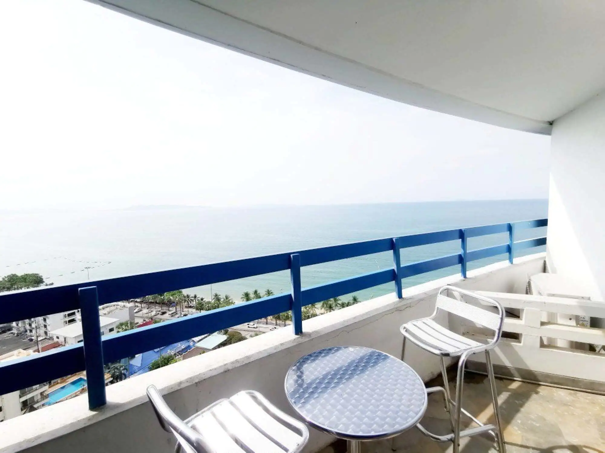 Jomtien Plaza Condotel 2BR Sea view, 19th Floor