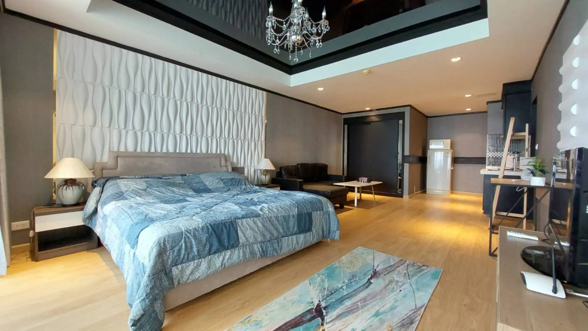 Jomtien Plaza Condotel, 26th Floor