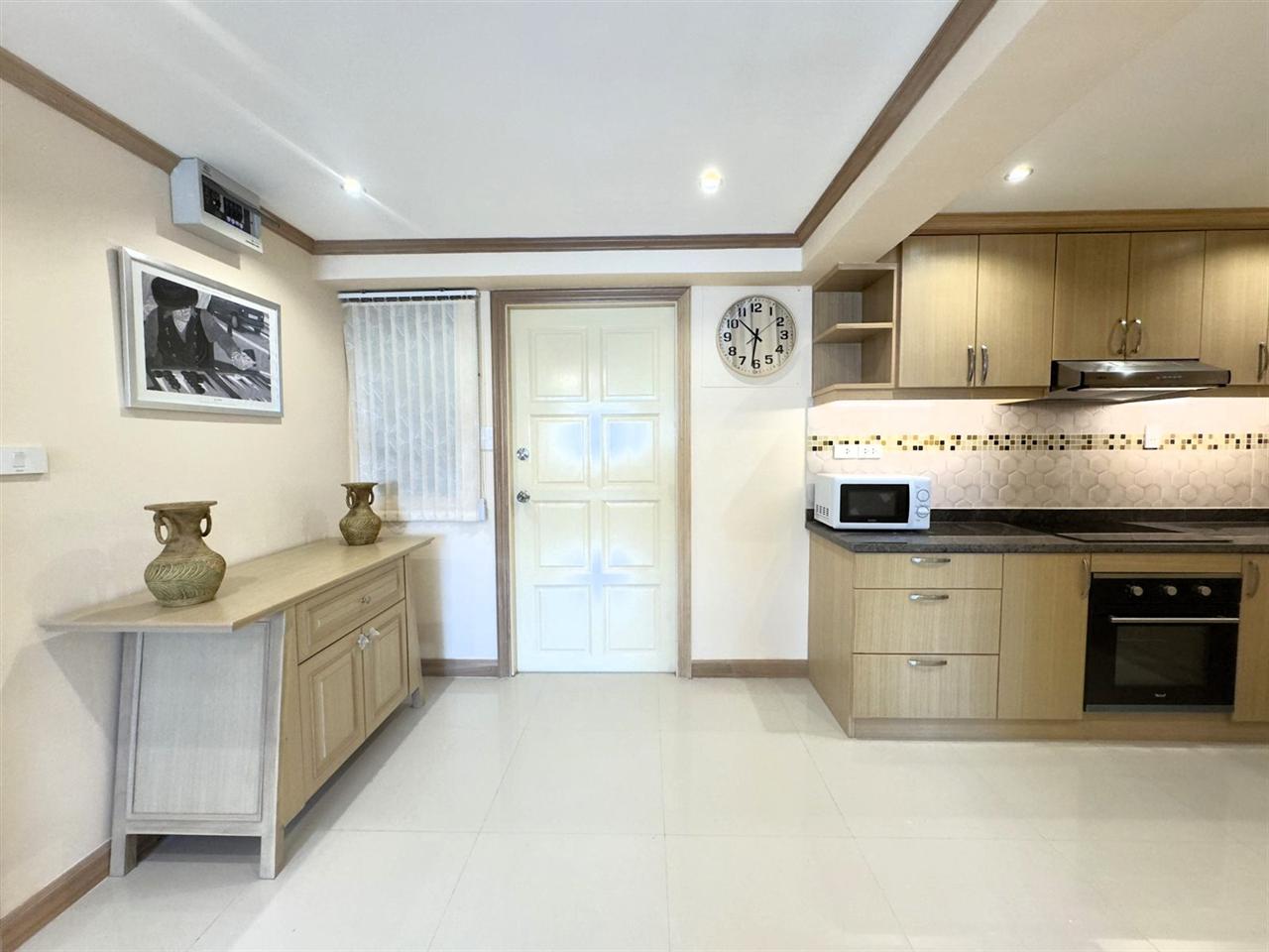 Keha Thepprasit 1BR City View, 5th Floor