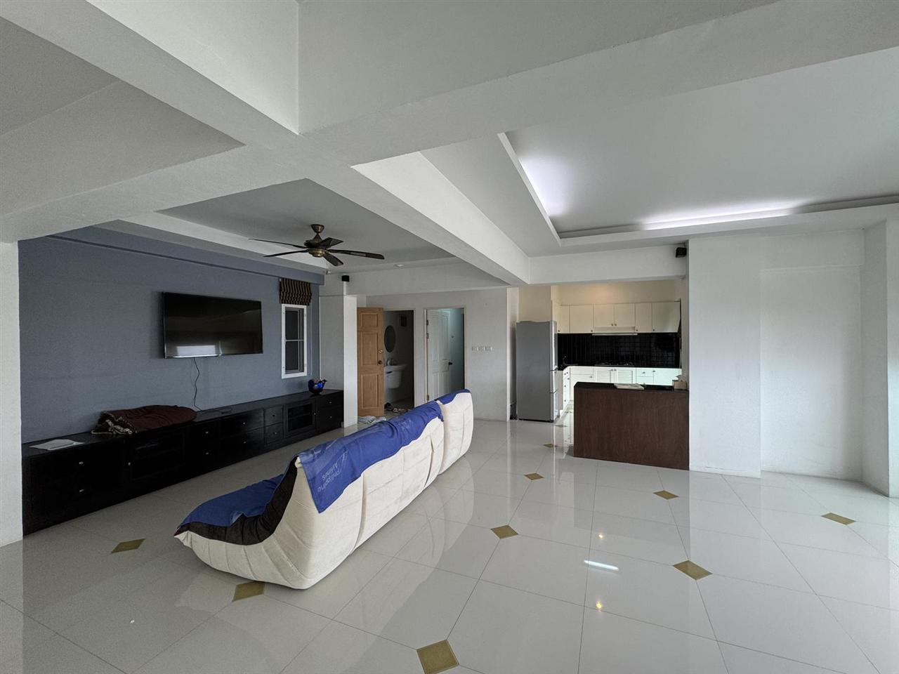 Keha Thepprasit 1BR City view, 6th Floor