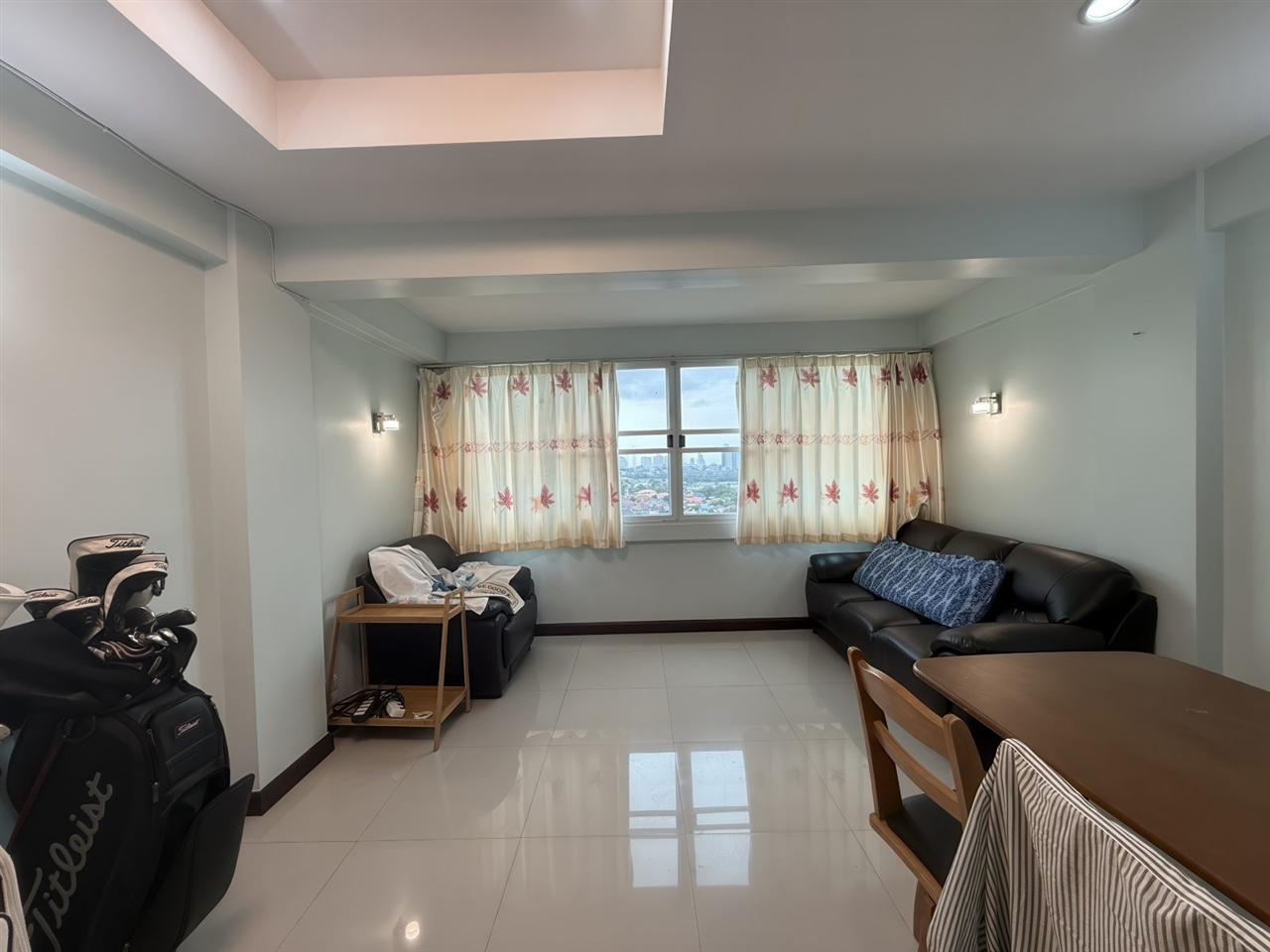 Keha Thepprasit 2BR City view, 8th Floor