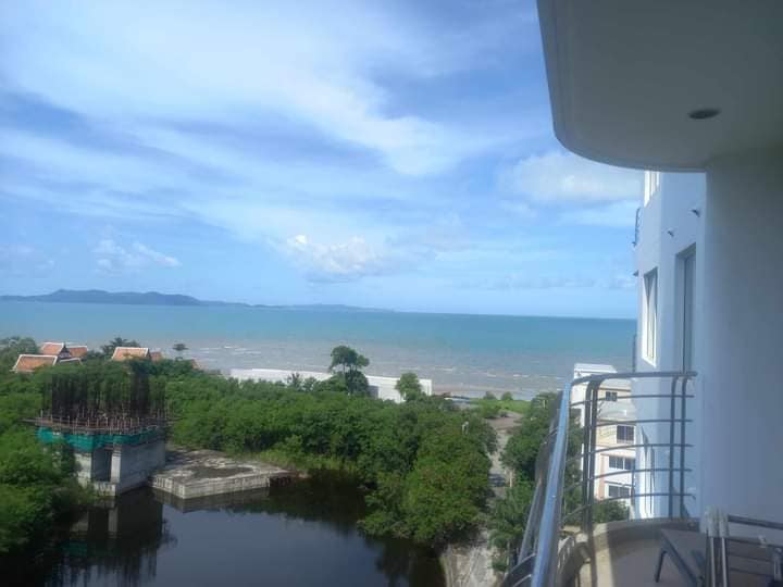 La Royale Beach