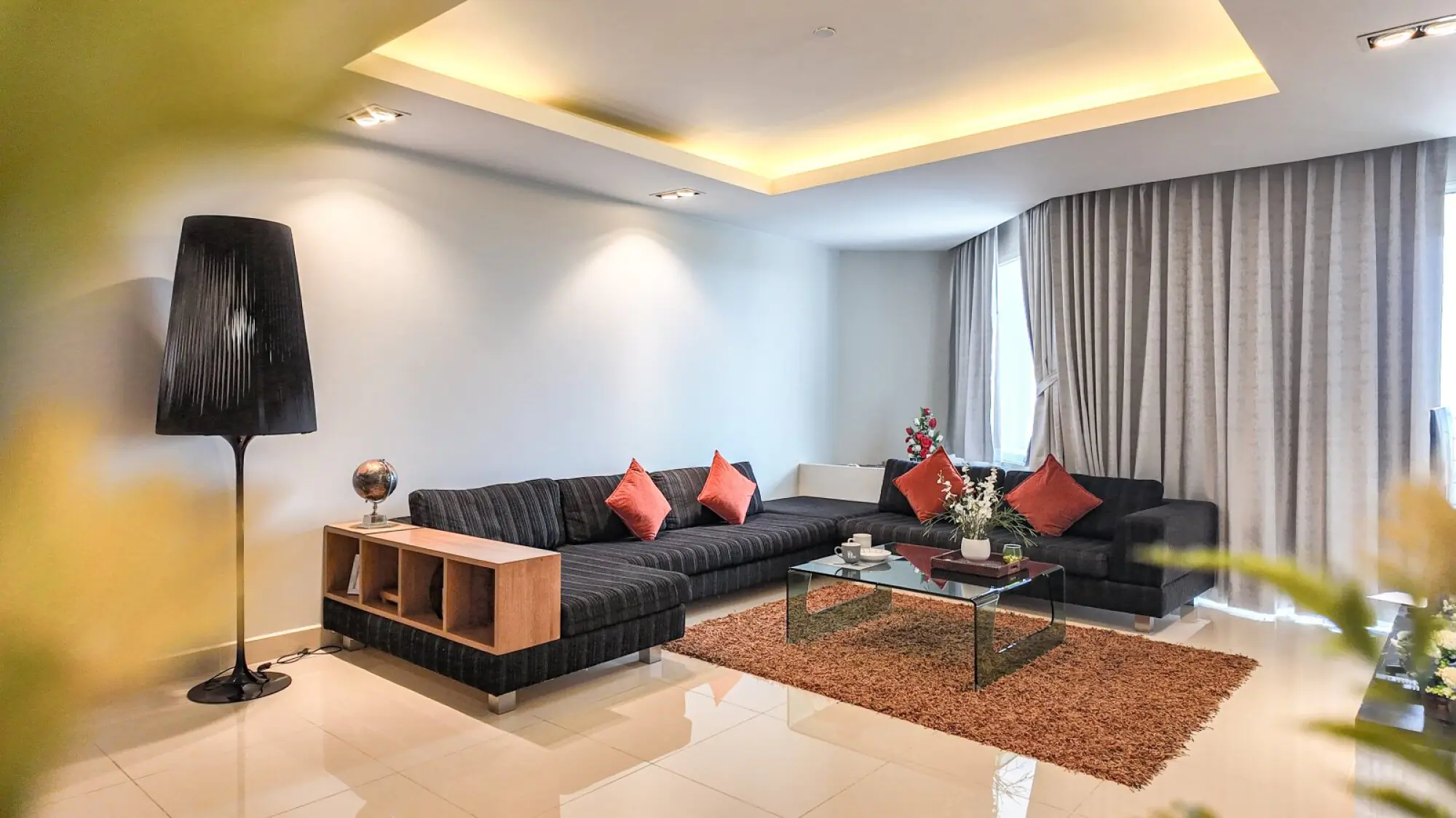 La Royale Beach 2BR Sea view, 6th Floor