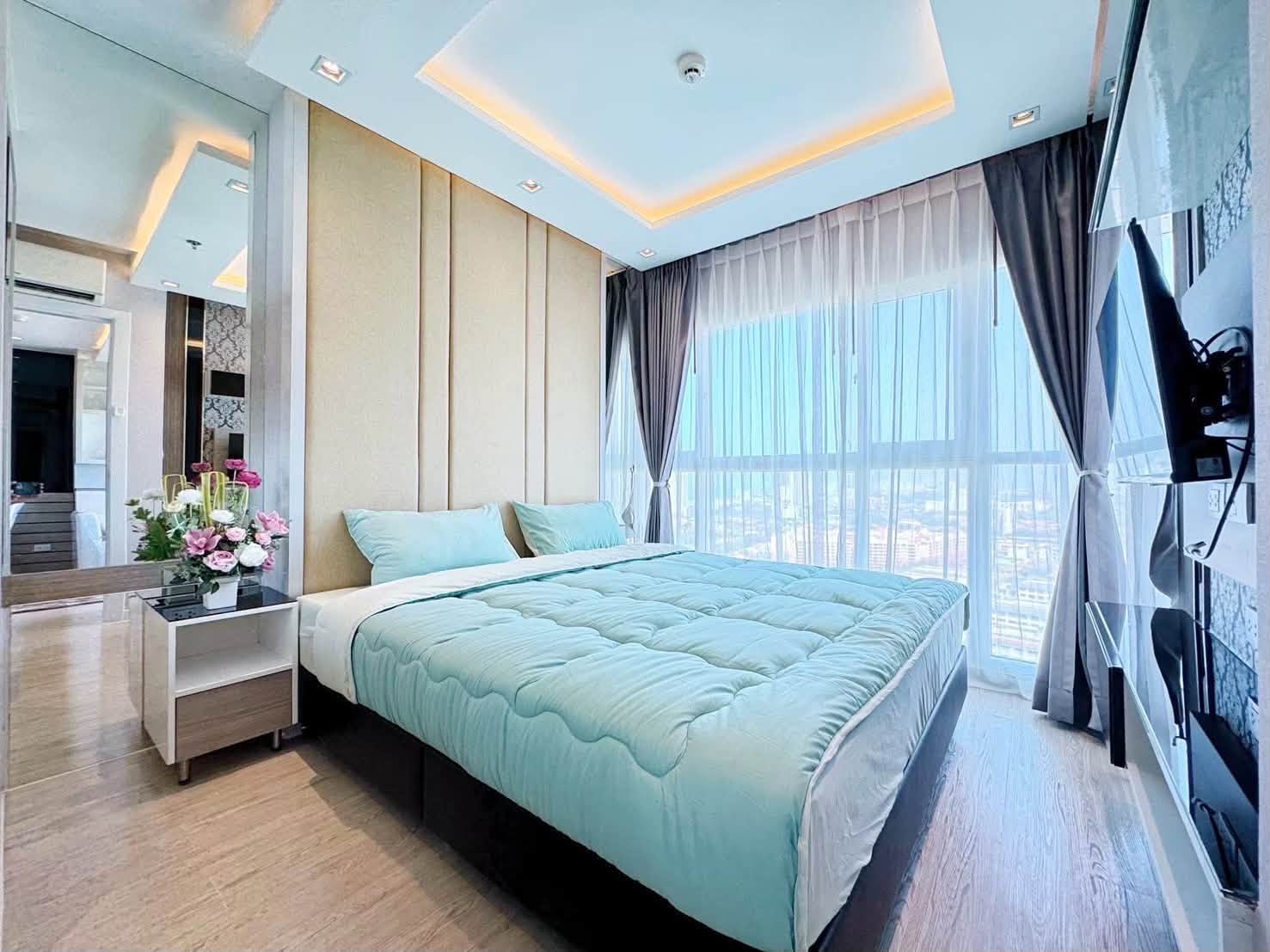 La Santir 1BR, 25th Floor